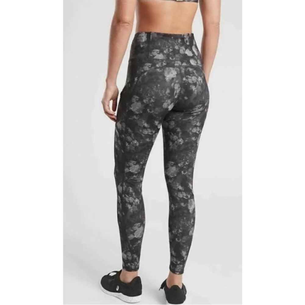 Athleta Rainier Printed Tight / Leggings  SIZE 2X